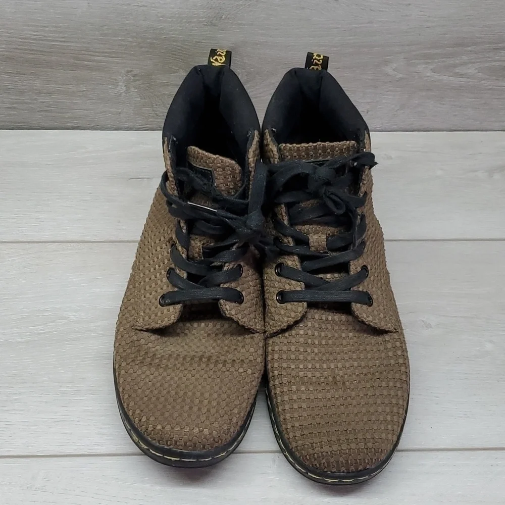 Dr.Martens Womens Maelly WC High Top Sneakers Shoes sz 9